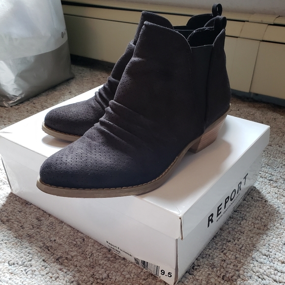 Report Shoes - Report black ankle boots